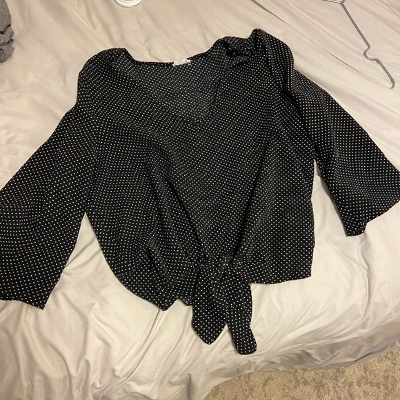 Women’s blouse - Picture 1 of 1
